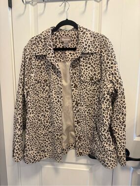 TanJay jacket size xl leopard